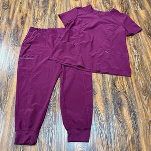 Infinity Women's Size 2XL Burgundy Ankle Jogger Pants & Scrub Top Set Petit XXL